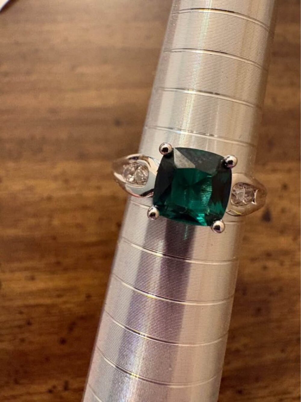 Sterling Silver 925 Natural Emerald with Natural Diamonds on side Size 7